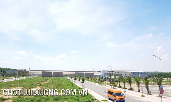 越南兴安省Van Lam 县Dai Dong 工业群30.000 平方土地出售 1