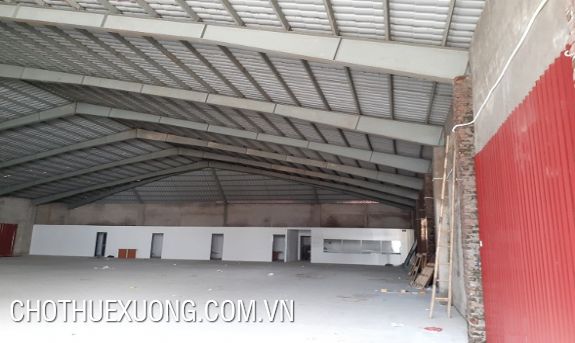 河内 Hoang Quoc Viet 仓库出租 4