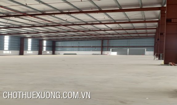 兴安省文江县4100平米厂房出租 6