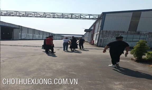 海阳3500平方米厂房出租,价格优惠 2