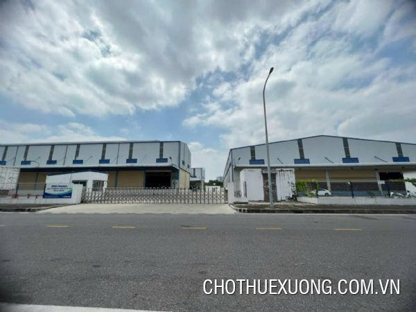 Cho thuê kho xưởng 5000m2 trong KCN Đài Tư, Long Biên, Hà Nội